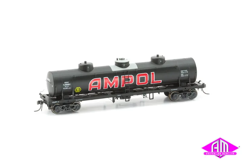 Tulloch 10,000 Gallon Rail Tank Cars 3 Pack 1970 Pack G 1