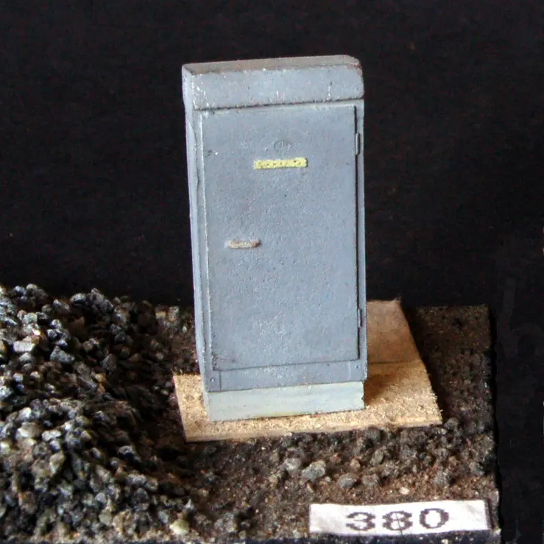 Uneek - Un-380 - Breakout Box - Large - 2Pc (Ho Scale) 1