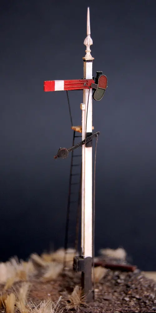Uneek - Un-570 - Home Starting Signal With Brass Items (Ho Scale) 1