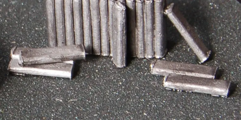 Uneek - Un-820 - Gov Rail Foot Warmers (Ho Scale) 1