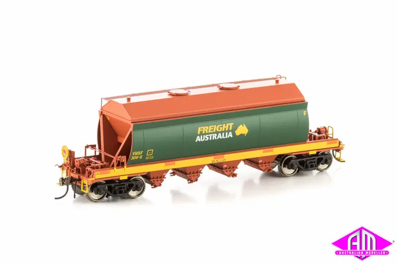 Vhsf Sand Hopper, Green & Yellow With Large Freight Australia Logo, 4 Car Pack Vhw-16 1