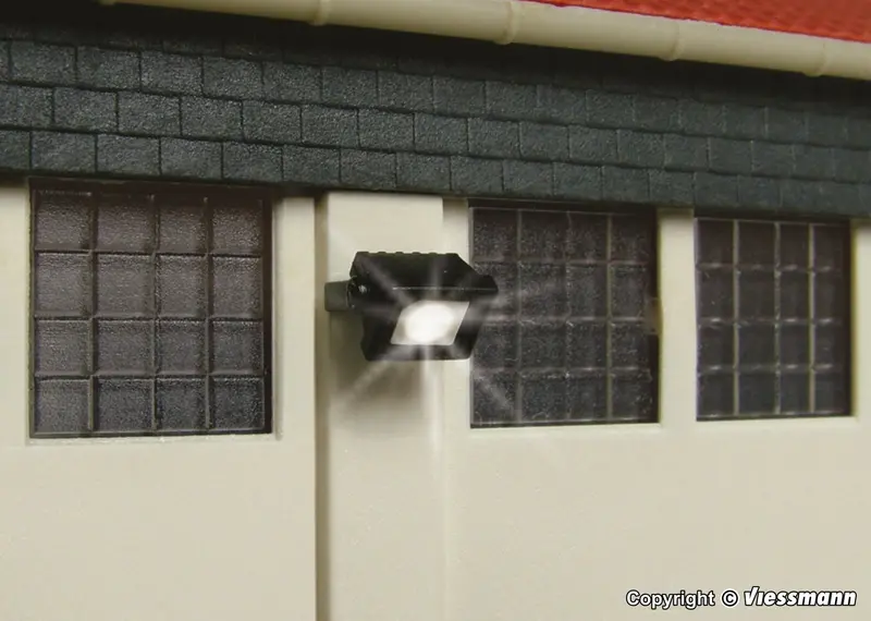 Viessmann - 6333 - Floodlight Spot - Square - Led White (Ho Scale) 1