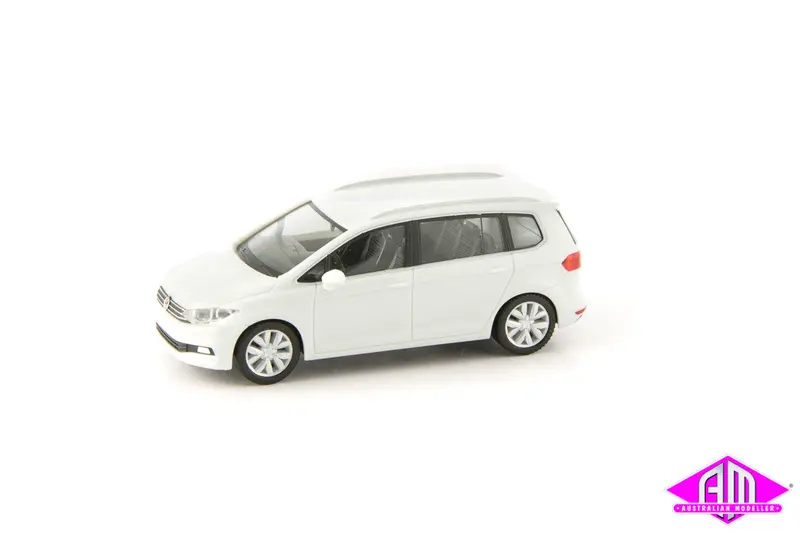 Volkswagen Touran White 1
