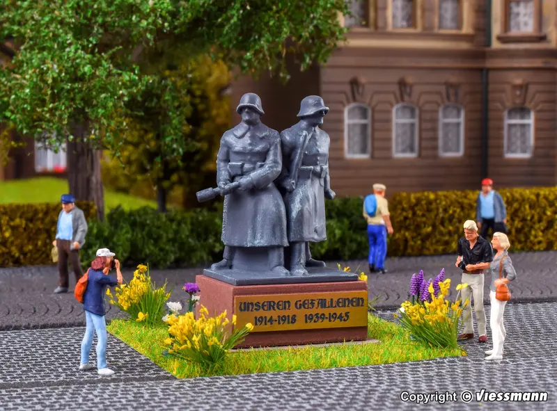 Vollmer - 48286 - War Memorial (Ho Scale) 1