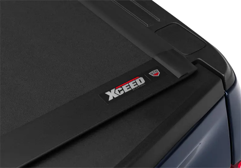 Extang Xceed Tonneau Cover For 1999–2016 Ford F-250/F-350 (6'9" Bed) 1